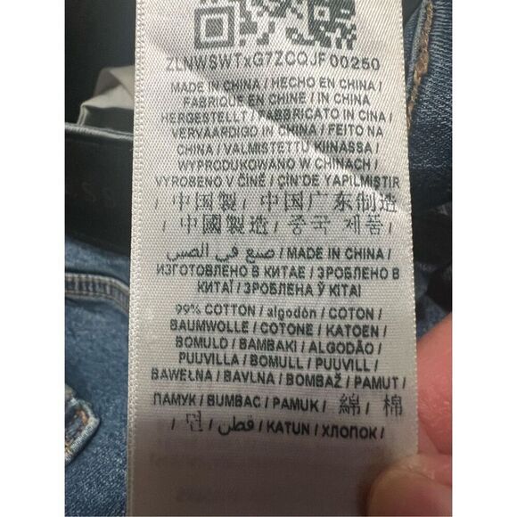 Guess Men’s distressed Straight Jeans Sz 33/32 - Picture 4 of 7